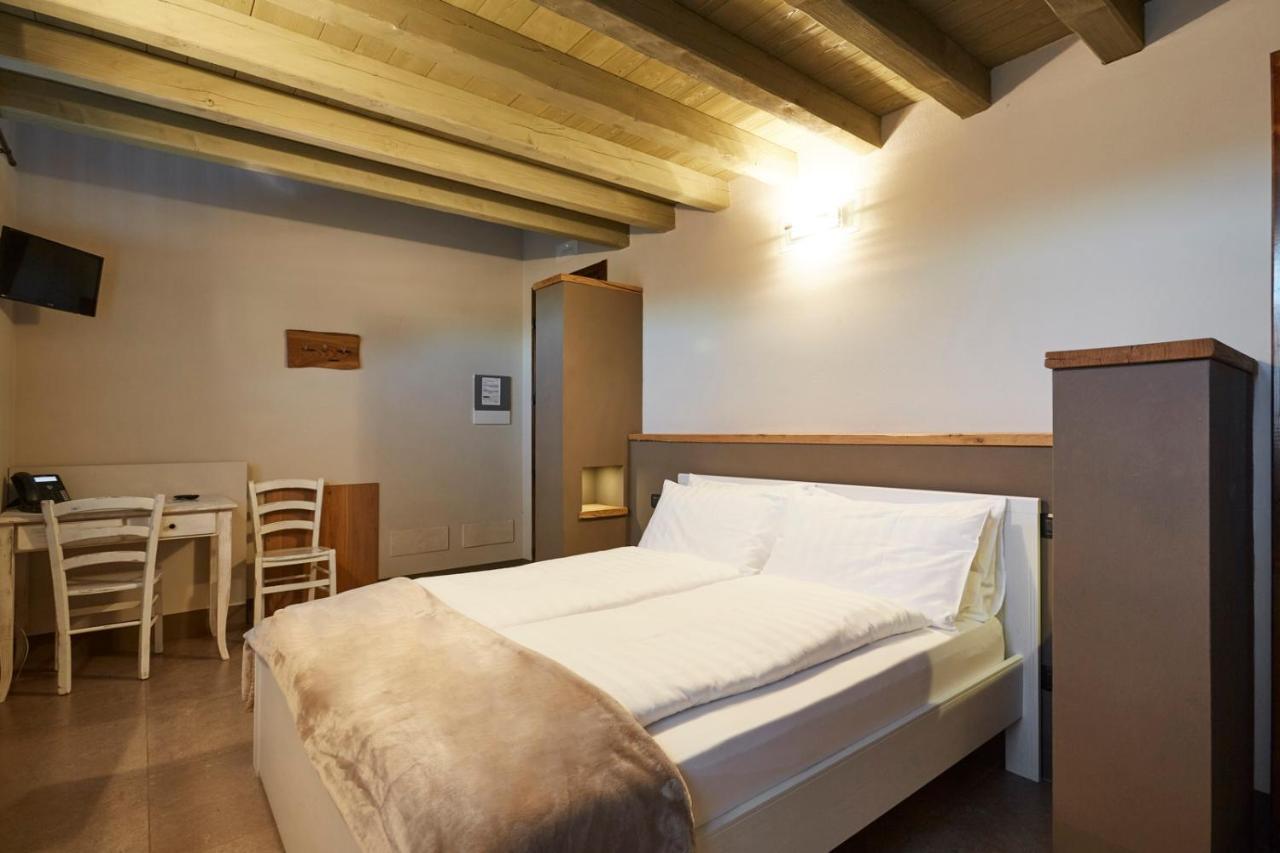 Agriturismo Alba Del Borgo Fidenza Εξωτερικό φωτογραφία