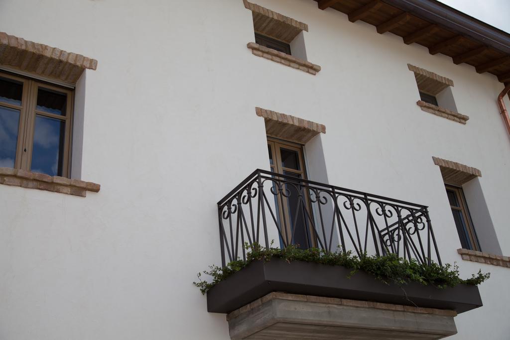 Agriturismo Alba Del Borgo Fidenza Δωμάτιο φωτογραφία