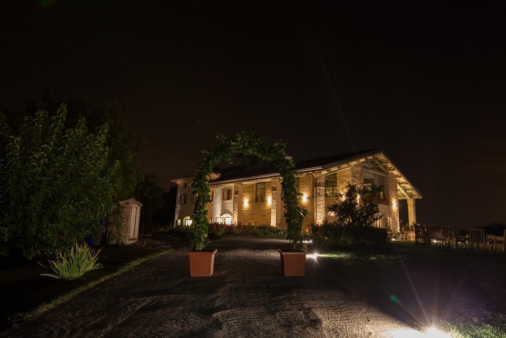 Agriturismo Alba Del Borgo Fidenza Εξωτερικό φωτογραφία